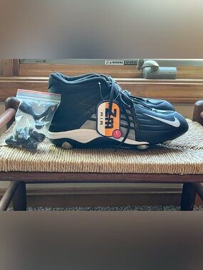 NWT Nike Zoom Air Football cleats Alpha Project Black/White Men’s Size 10